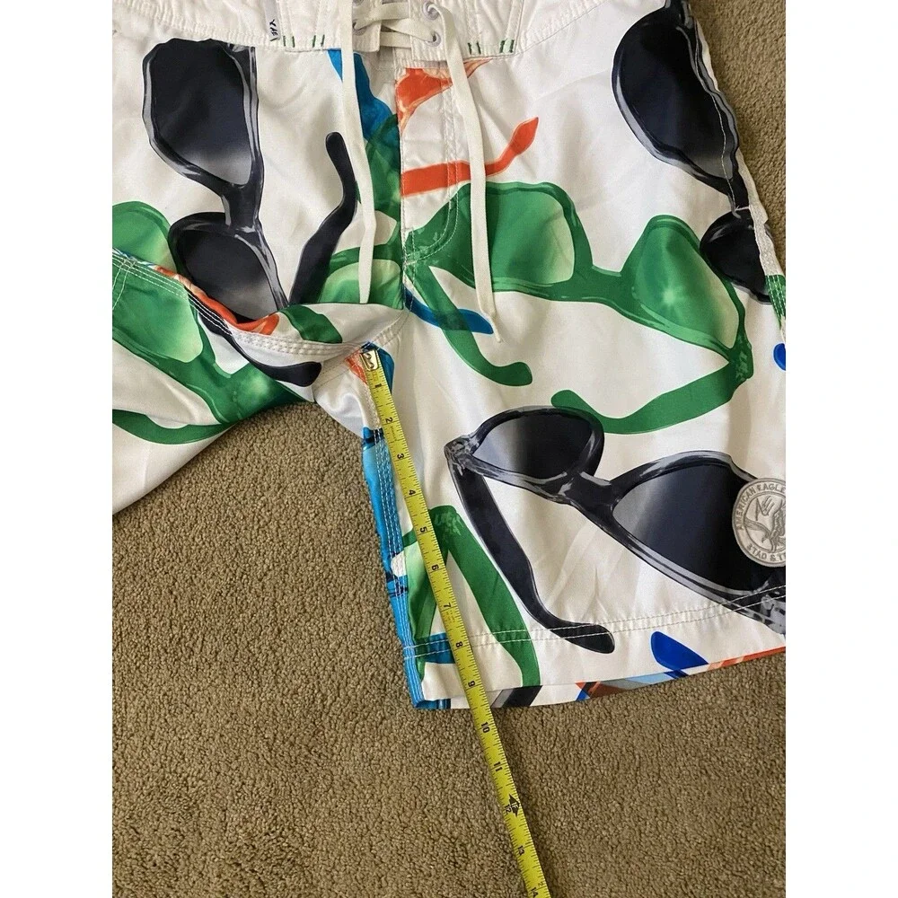 American Eagle Vintage 90’s Y2K Style Sunglasses Print Swim Shorts Men’s Size L